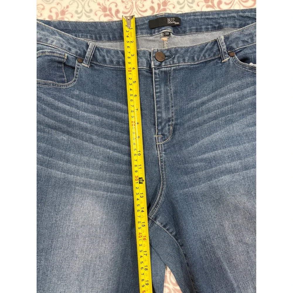 1822 Denim Womens Plus 24W Skinny Jeans Medium Wash Raw Hem Stretch Blue
